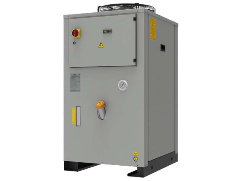 Chiller/Wasserkühlung WRA Vertical 10,3-16 kW